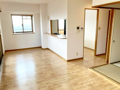 【居間・リビング】 | ファミールハイツ泉大津セントハーバーシティ１番館