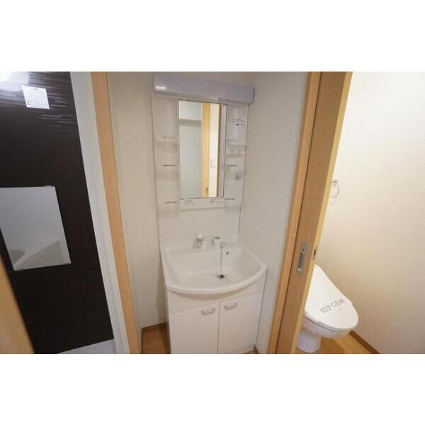 A・City七条の独立洗面台