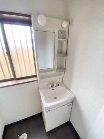 【独立洗面台】