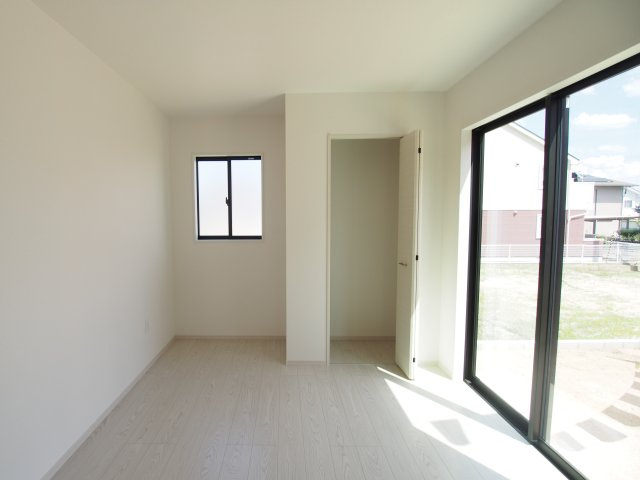 【洋室】 | Erde　伊達郡桑折町３期　１号棟 | ★内覧予約で新米４kg★