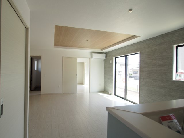 【居間・リビング】 | Erde　伊達郡桑折町３期　１号棟 | ★内覧予約で新米４kg★