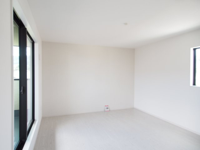 【洋室】 | Erde　伊達郡桑折町３期　１号棟 | ★内覧予約で新米４kg★