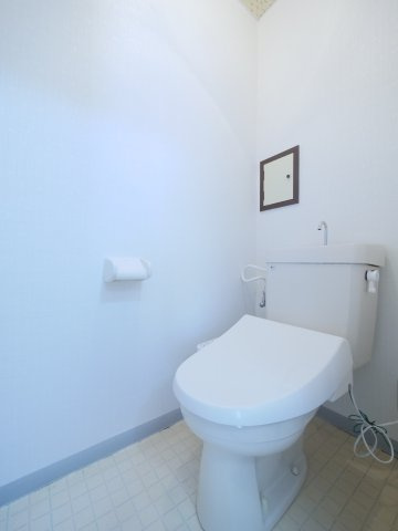 サンロイヤル豊成のトイレ