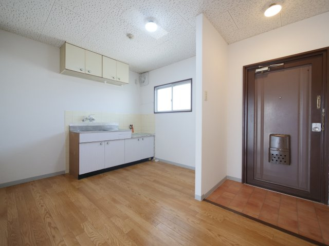 サンロイヤル豊成のキッチン