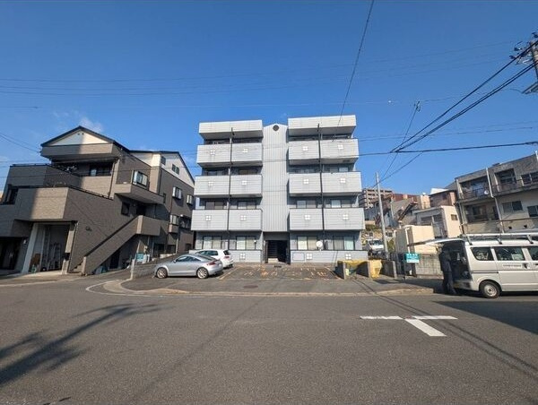 アンプルールフェール刈谷市駅