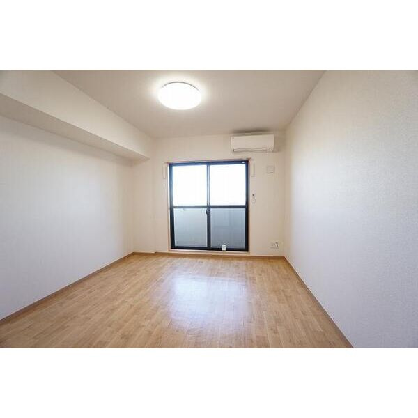 A・City柴田本通の洋室