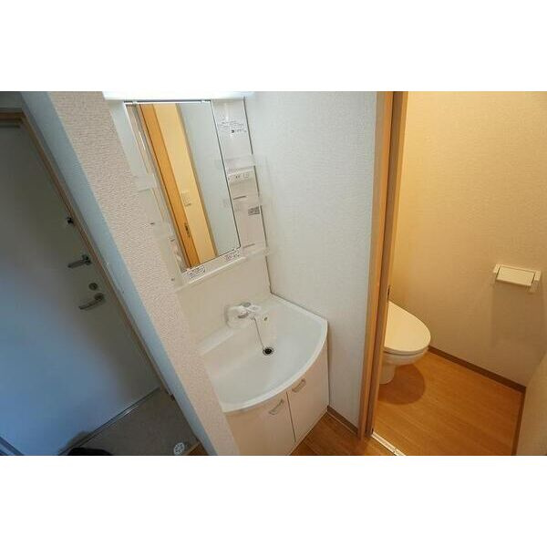 A・City柴田本通の独立洗面台