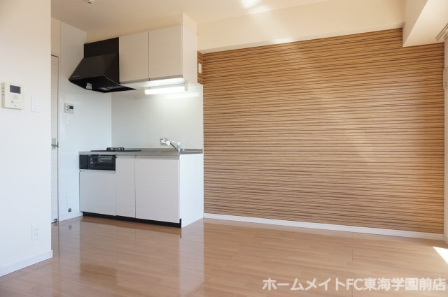 熊本市中央区世安１丁目の賃貸マンションの内装