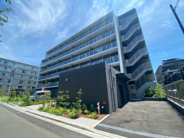 T-stage Keisei Higashinakayamaの外観