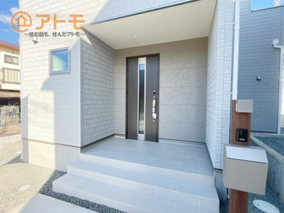 【玄関】 | 富士宮市山本　新築戸建て　全1棟