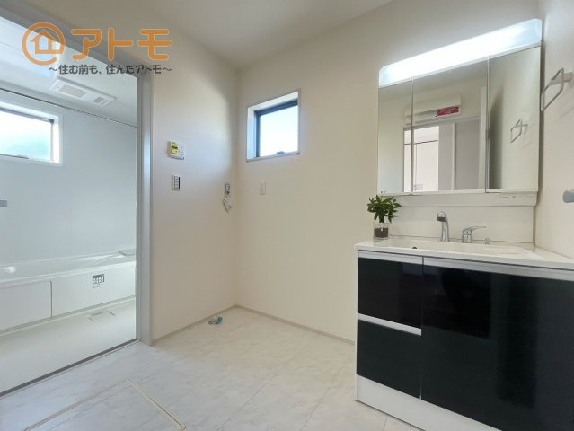 【独立洗面台】 | 富士宮市山本　新築戸建て　全1棟