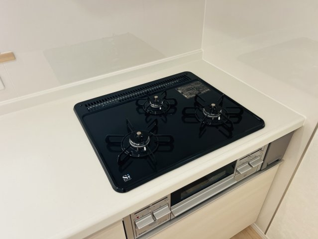 東海市富貴ノ台3-123『仲介手数料無料』新築戸建てのキッチン