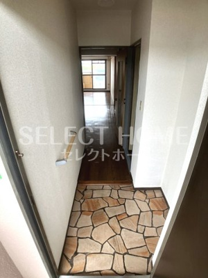 【玄関】 | サンハイム夢来 | 同型タイプ収納もある玄関です