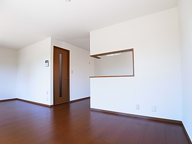 神戸市北区鈴蘭台西町６丁目のテラスの居間・リビング|リビング