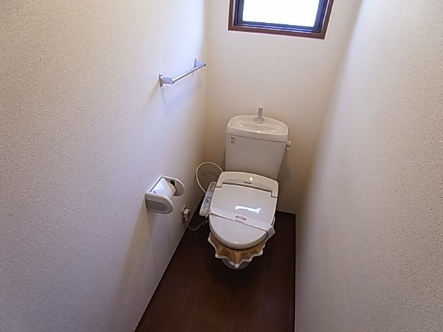 神戸市北区鈴蘭台西町６丁目のテラスのトイレ|ウォシュレット付