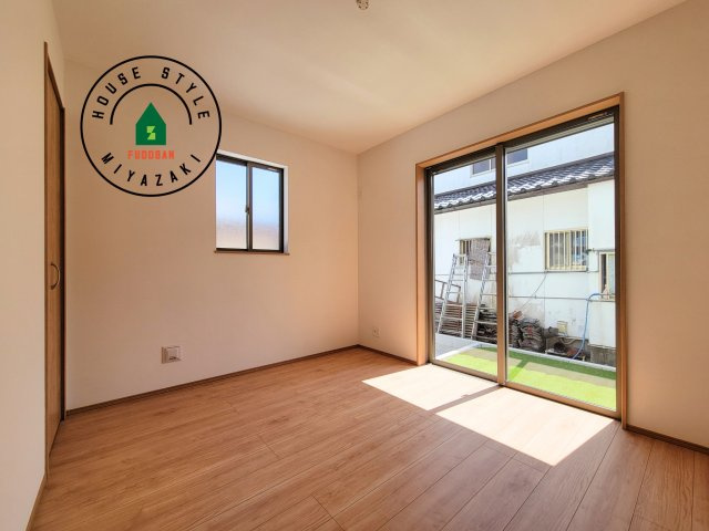 宮崎市本郷南方第1-1棟（1号棟）の和室|将来的に、琉球畳を引きまして和室風にすることも可能です。