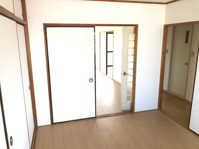 【洋室】 | スリーズマンション