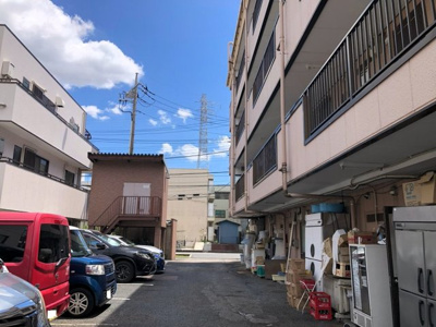 【駐車場】 | スリーズマンション