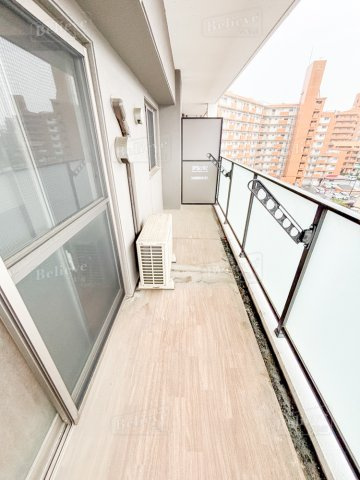 グランシャリオ諏訪野のバルコニー|日当たりの良いバルコニー♪