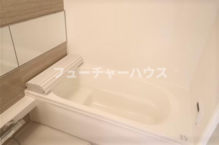 アジュール大成町の浴室