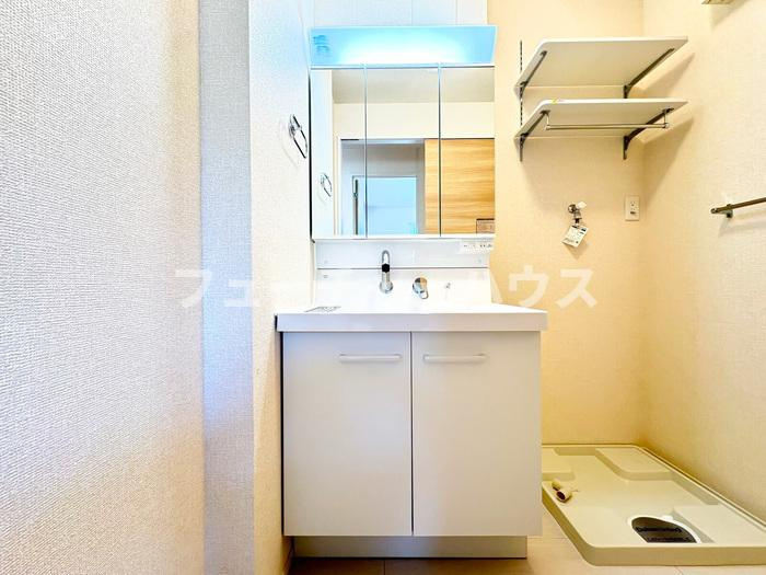 アジュール大成町の洗面所