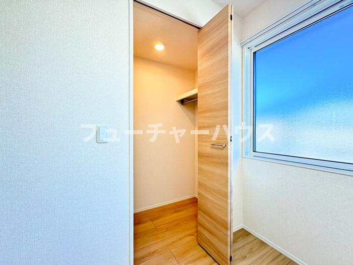 アジュール大成町の収納