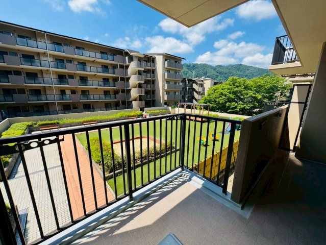 サンシティ桂坂参番館