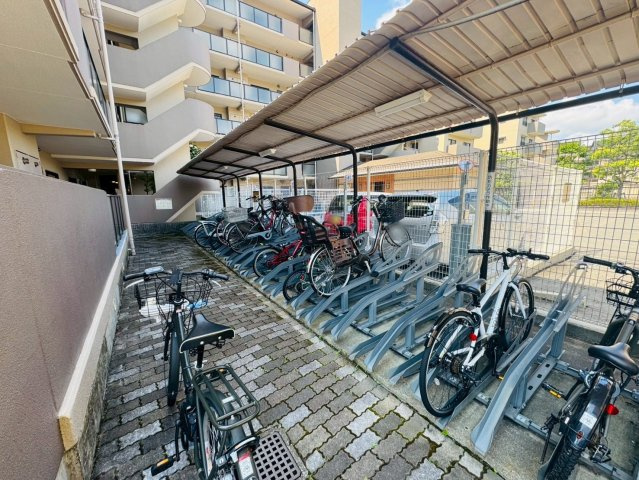 サンシティ桂坂参番館