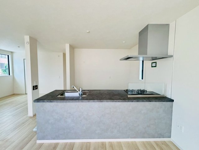 ケイアイグレイス／中央区/黒髪1期／１号棟のキッチン|人気のオープンキッチンです！おしゃれなデザインです☆