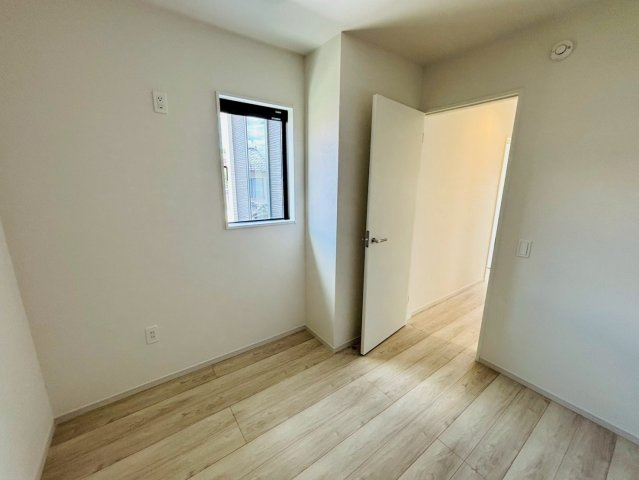 ケイアイグレイス／中央区/黒髪1期／１号棟の洋室|黒髪4丁目に完成致しました！外観・内装・設備等をご確認下さい。内覧は即日可能です！