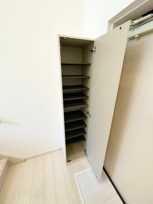 サンエイブリッジⅠの玄関