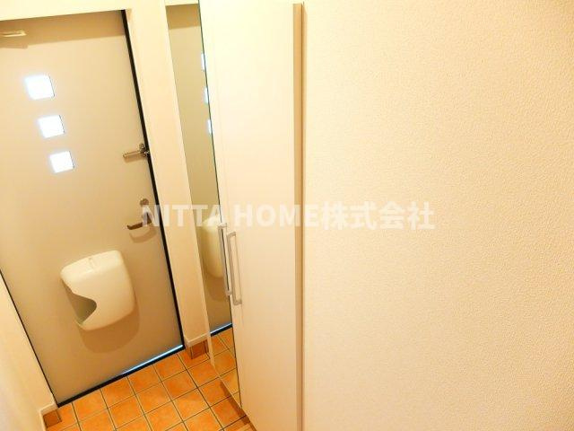 サニーヒル北山の玄関|シューズボックス付★