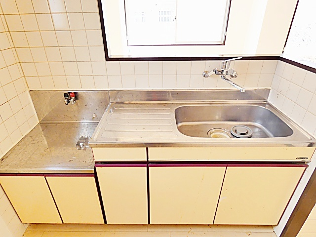 シャンポール高社のキッチン|お料理しやすいキッチンです