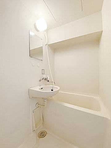 ジュネス富が丘の浴室|きれいなお風呂です