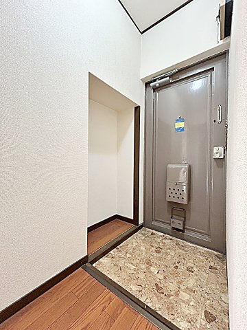 近藤マンションの玄関|ゆったりとした玄関です