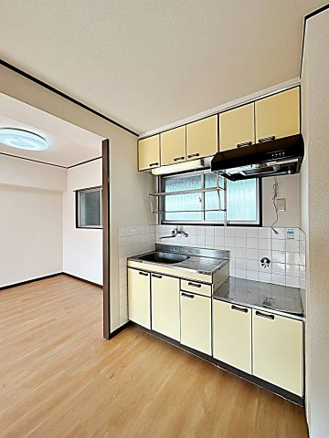 近藤マンションのキッチン|きれいなキッチンです