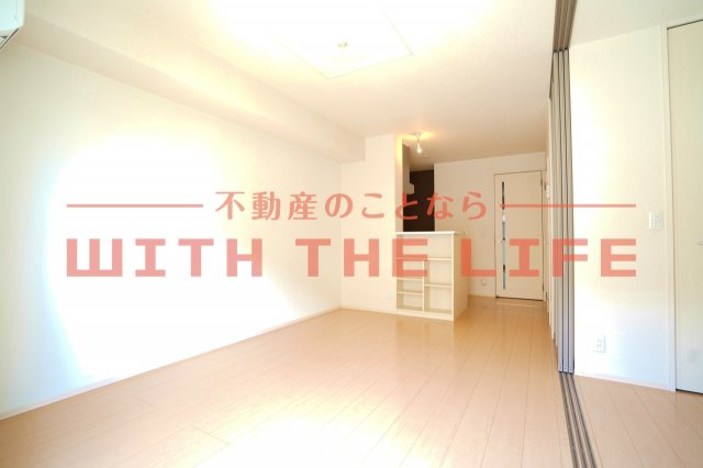 オリーヴァ東合川【10，000円キャッシュバック対象物件】の居間・リビング|おしゃれな居間です