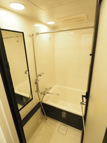 新品家具付きマンション目黒18(KaGood東京)の浴室