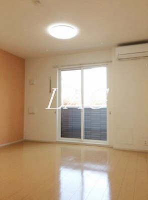 【居間・リビング】 | ロワールＦⅡ | 洋室のお部屋です。