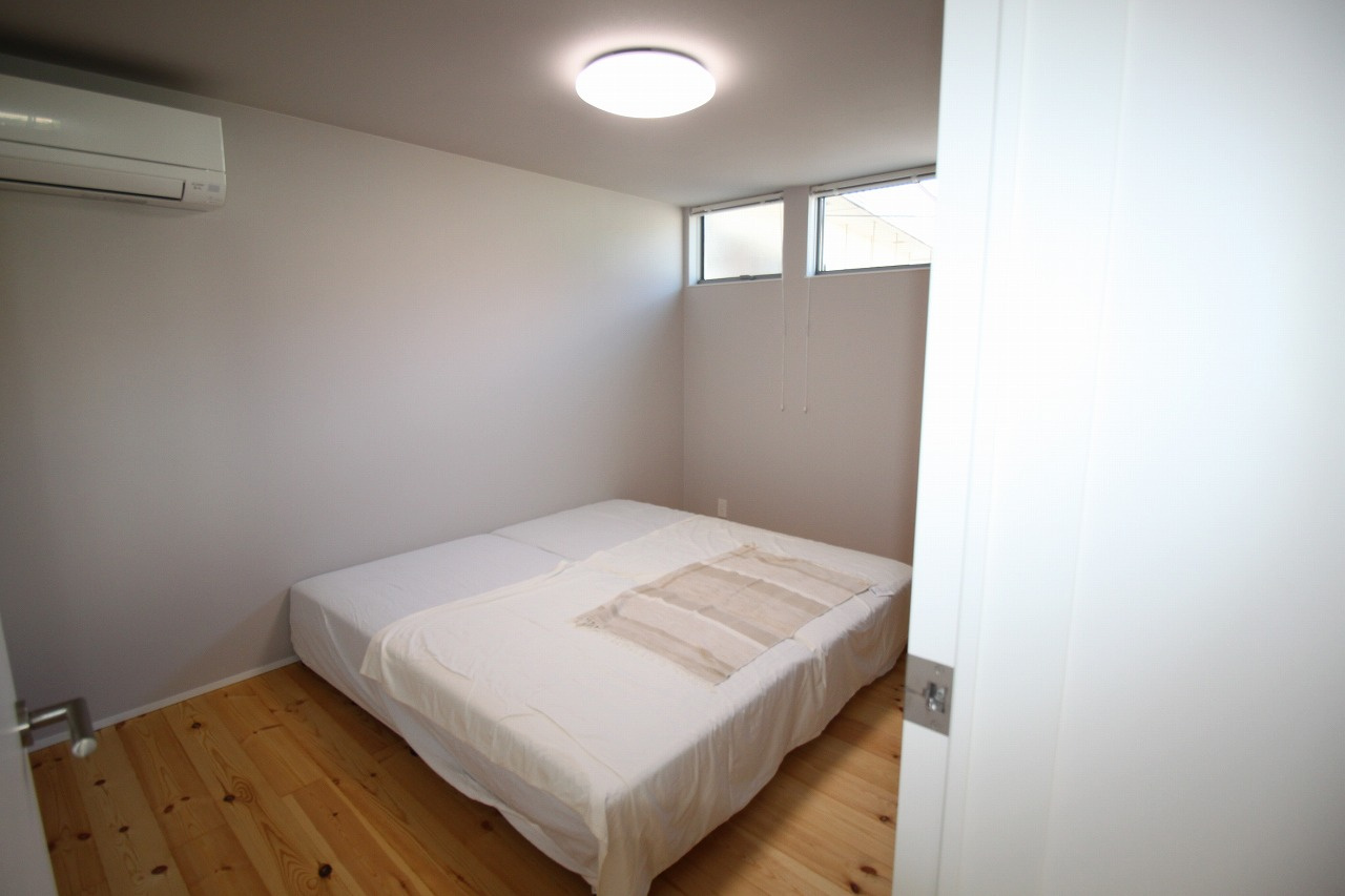 神田　中古戸建　①【未入居物件】　（全2棟）の洋室|2Ｆ　7.5帖