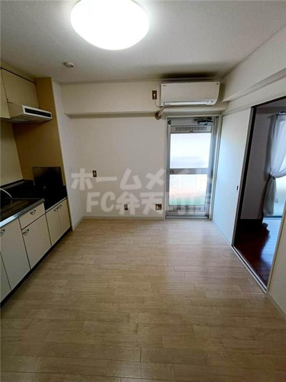 【居間・リビング】 | グランドパレス正晃