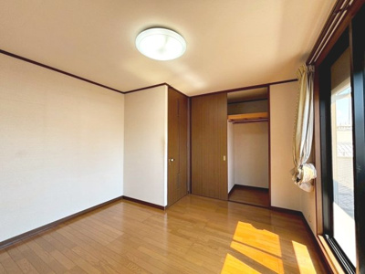 【収納】 | 浜寺石津町中３丁　中古一戸建 | 全和洋室収納ありますよ！家族の思い出も大切にしまっておけますね！