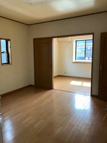  | 駿河屋貸店舗 | ２階住居