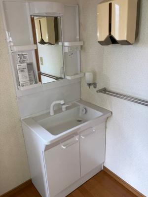  | 駿河屋貸店舗 | ２階洗面台