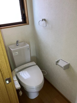  | 駿河屋貸店舗 | ２階トイレ