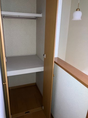  | 駿河屋貸店舗 | ２階廊下収納