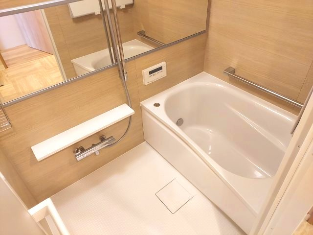 宝塚御殿山マンションの浴室|浴室乾燥機付き