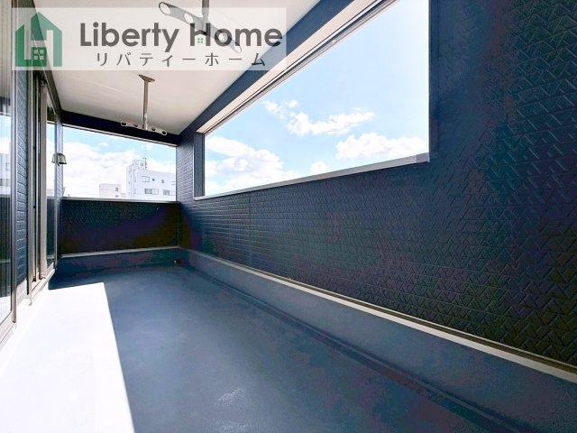 結城市結城第40　新築戸建　2号棟のバルコニー