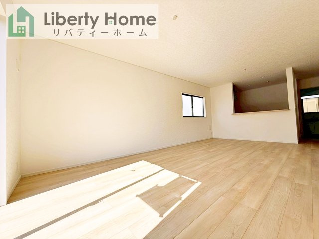 結城市結城第40　新築戸建　2号棟の居間・リビング