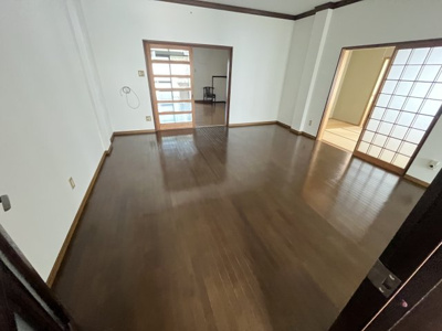 【居間・リビング】 | 生駒郡平群町緑ヶ丘2丁目